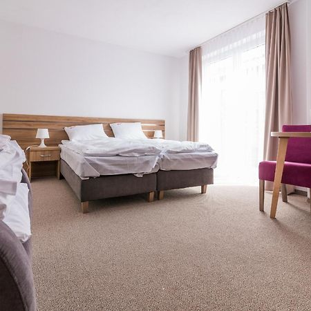 Magnolia Pokoje I Apartamenty Dębki Eksteriør bilde