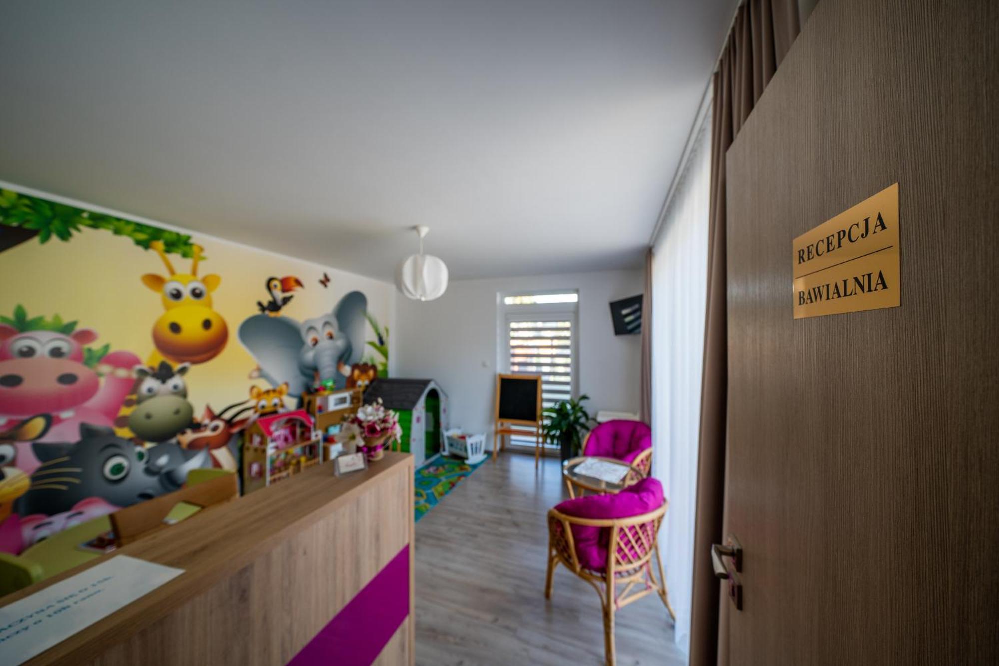 Magnolia Pokoje I Apartamenty Dębki Eksteriør bilde